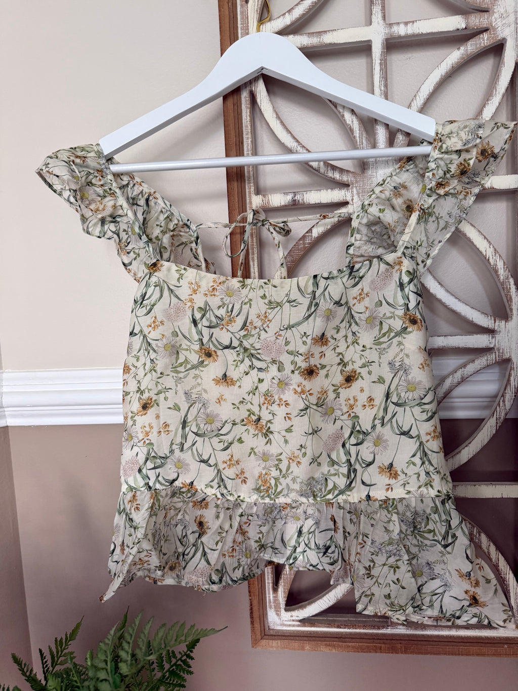 L9353T1 | Woven Tencel Nylon Floral Print Ruffle Top