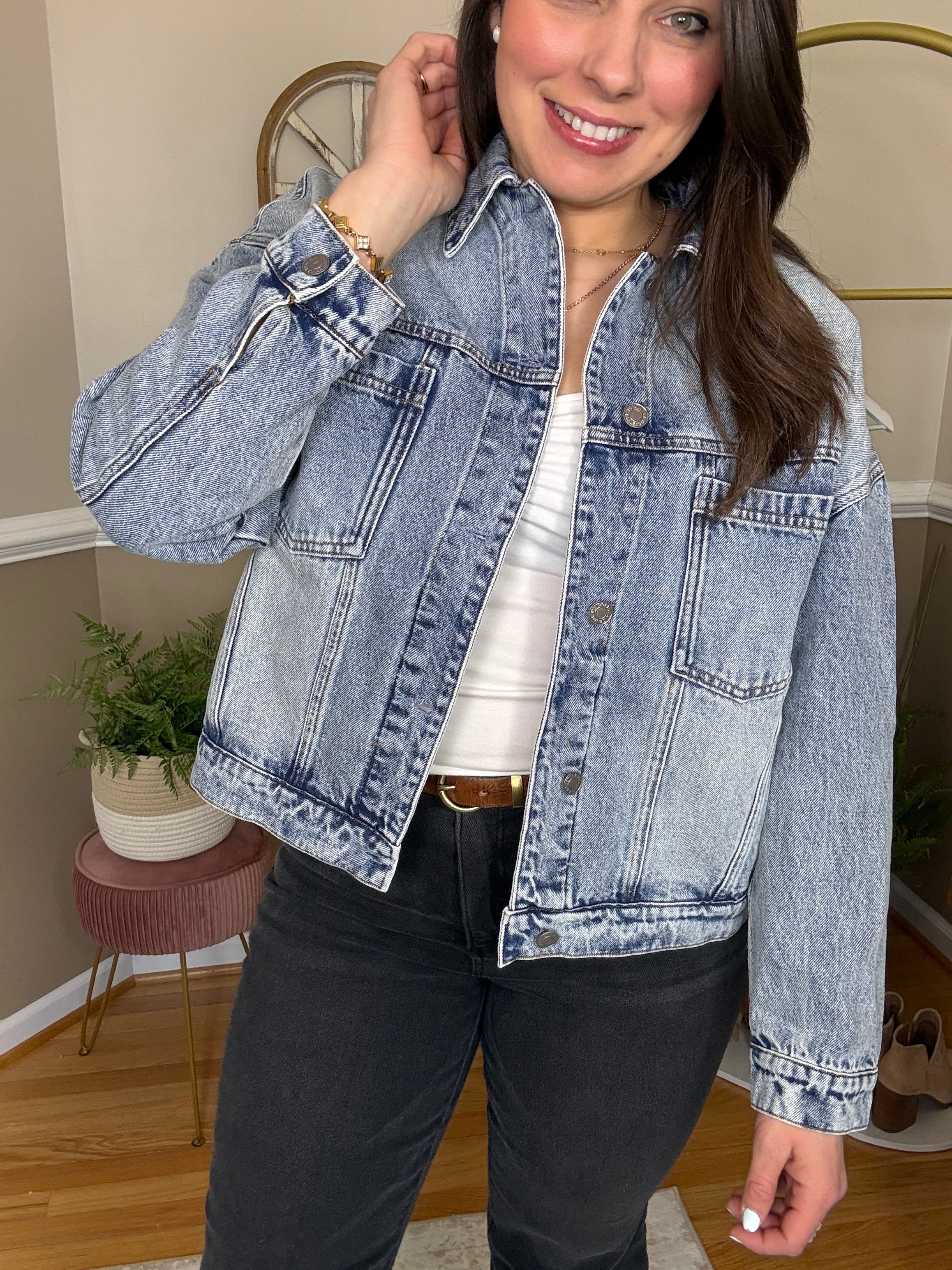 Women’s-Cotton-light-wash-denim-jacket-fernandmain